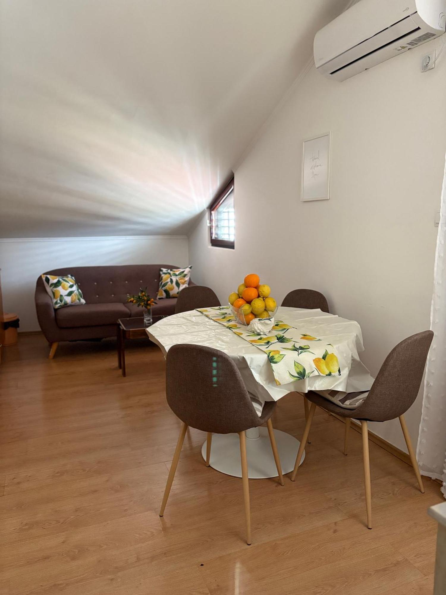 Apartments แฮร์เซ็ก-โนวี ภายนอก รูปภาพ
