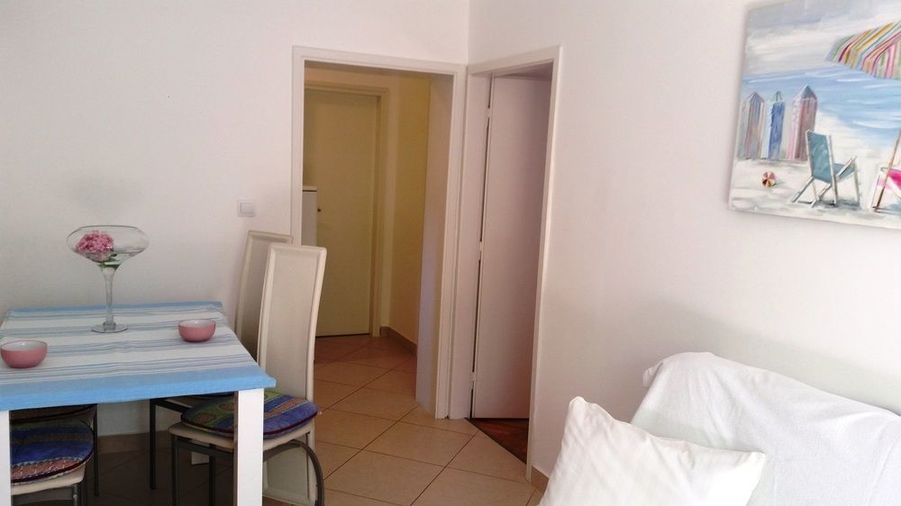 Apartments แฮร์เซ็ก-โนวี ภายนอก รูปภาพ