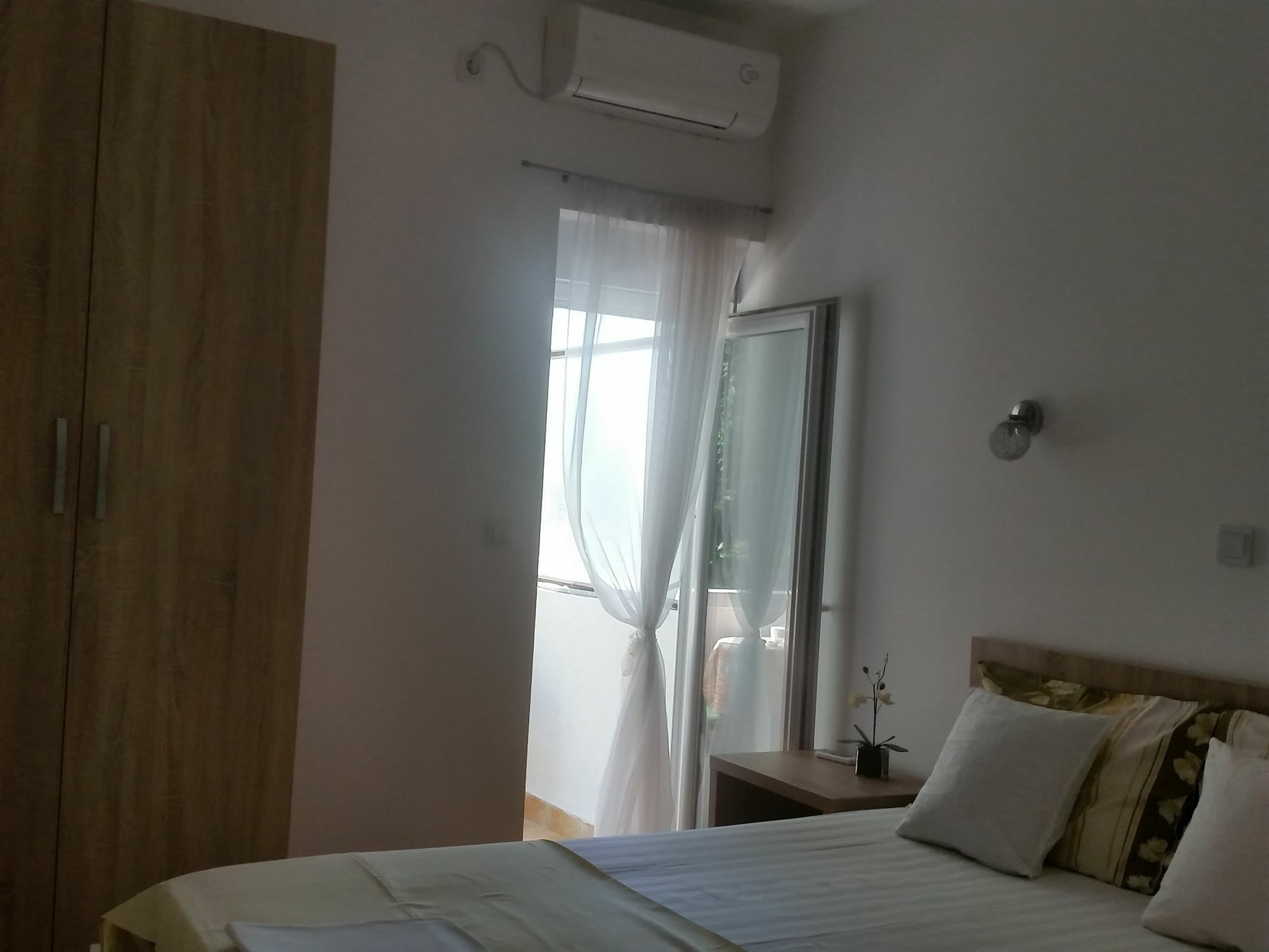 Apartments แฮร์เซ็ก-โนวี ภายนอก รูปภาพ